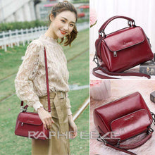 Load image into Gallery viewer, Min Hand PursePayne Atelier ChicagoMin Hand Purse Stylish & Exclusive Tote Purse for Woman