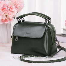 Load image into Gallery viewer, Min Hand PursePayne Atelier ChicagoMin Hand Purse Stylish &amp; Exclusive Tote Purse for Woman
